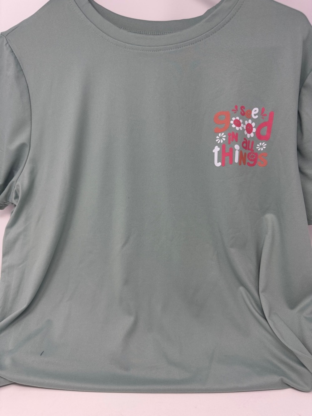Womens Green Graphic Crewneck T-Shirt “see good in all things” XL Brand New